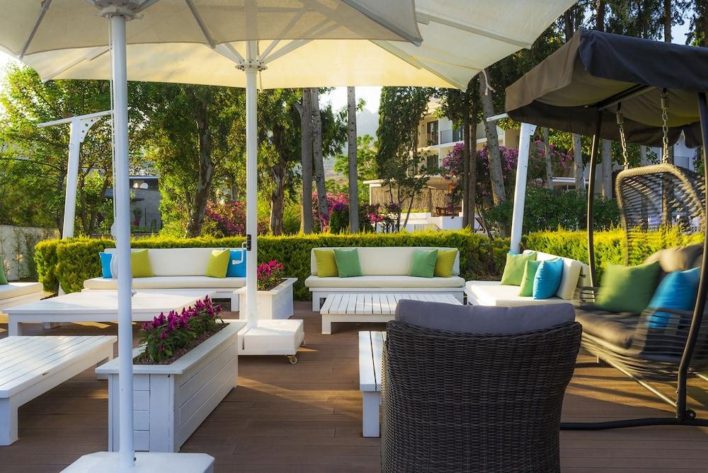 Liv Hotel By Bellazure Akyarlar Exteriér fotografie