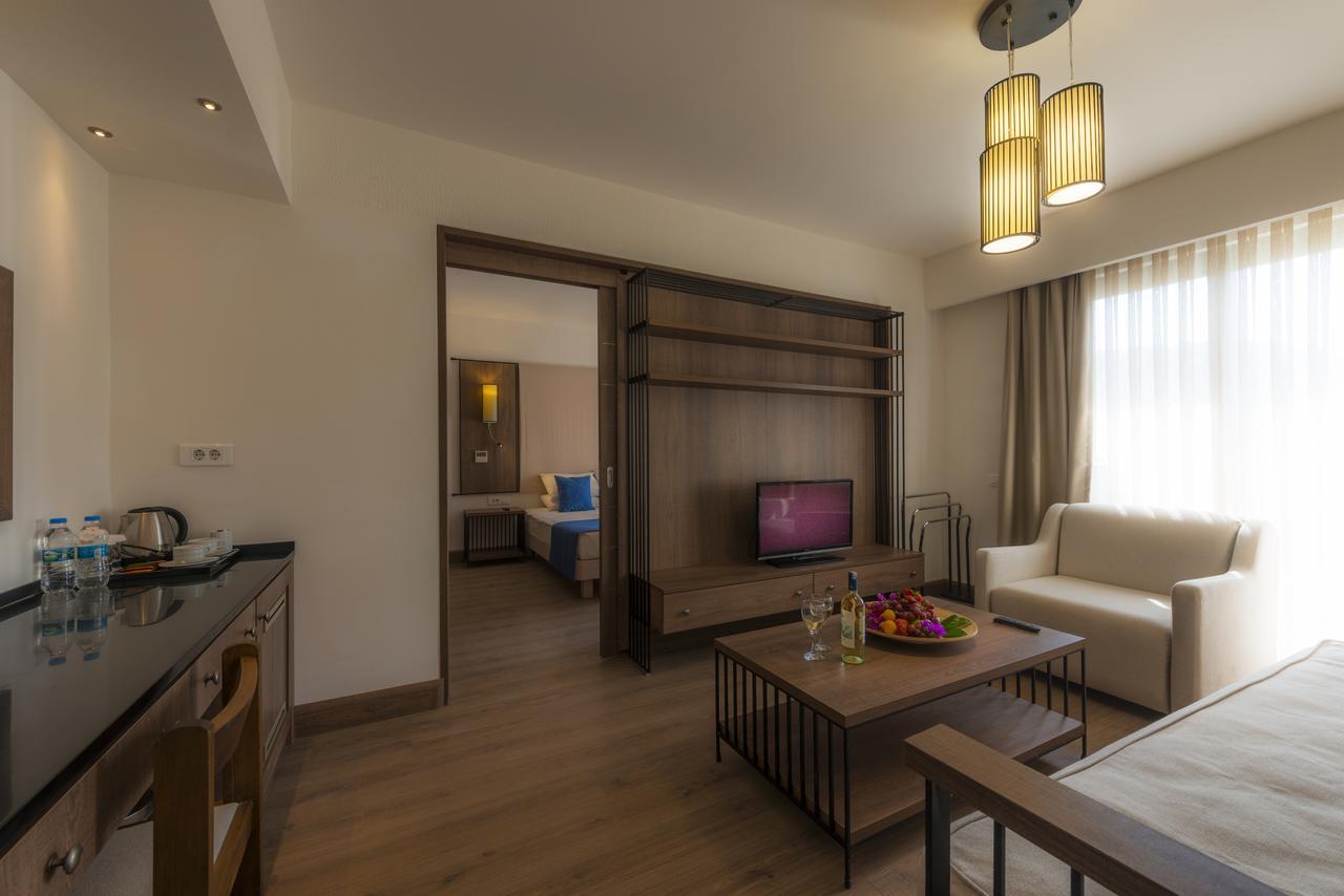 Liv Hotel By Bellazure Akyarlar Exteriér fotografie